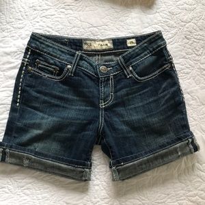 BKE midi shorts